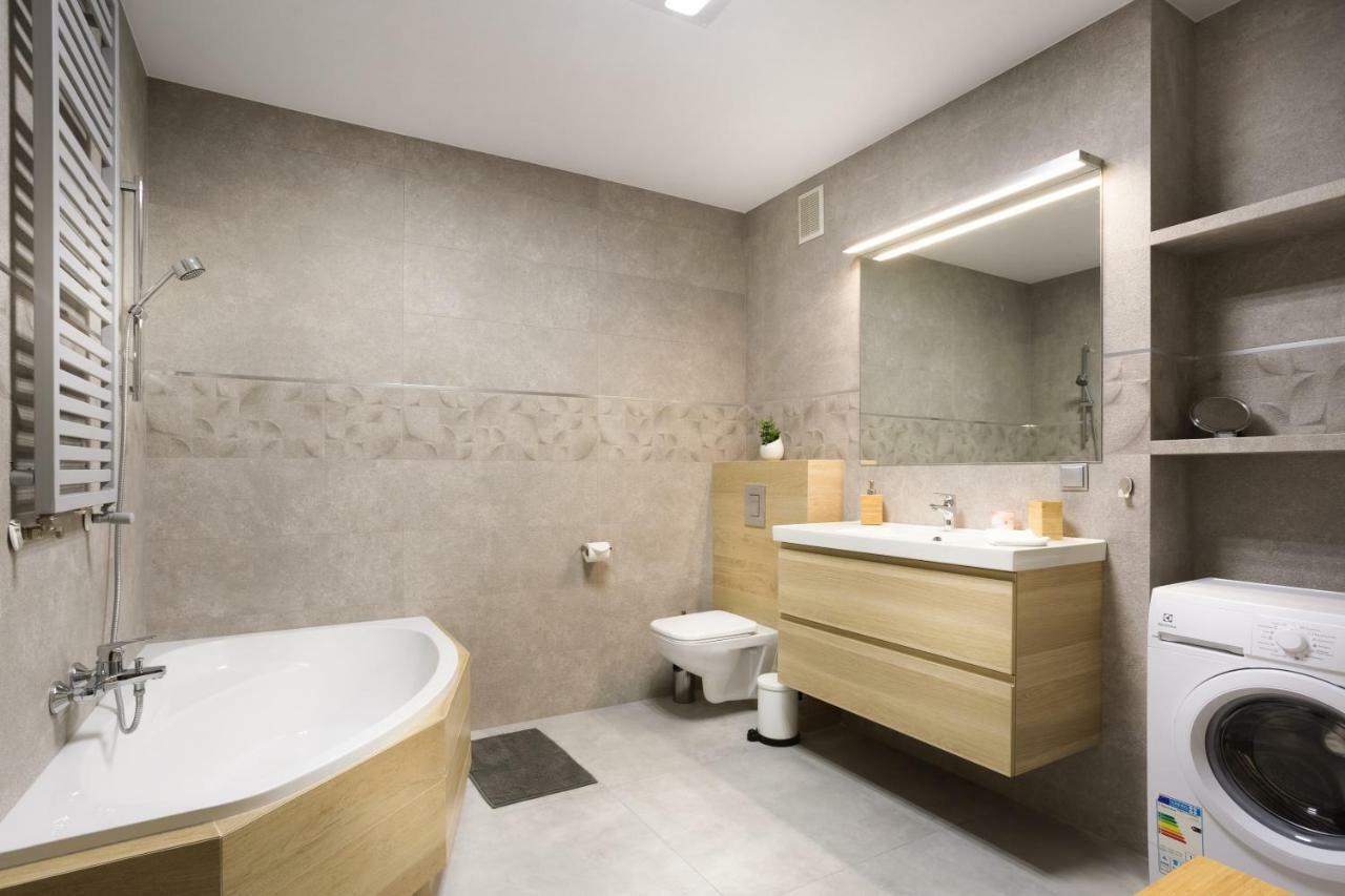 Appartement Premium Family&Friends à Poznań Extérieur photo